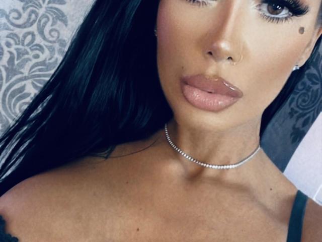 ChrisstineMonic - Sexe cam en vivo - 18615562