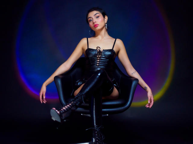 AishaAmiri - Live porn &amp; sex cam - 18615814