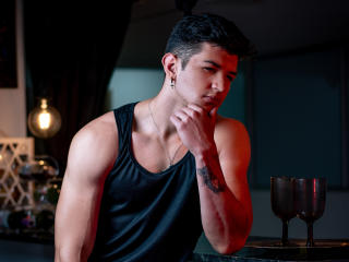 ZackCooper - Sexe cam en vivo - 18615946