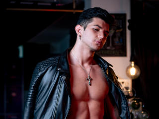 ZackCooper - Live porn &amp; sex cam - 18615950