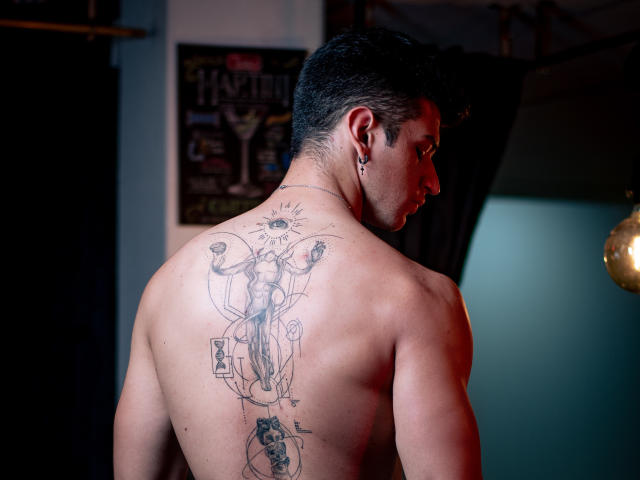 ZackCooper - Live porn &amp; sex cam - 18615954