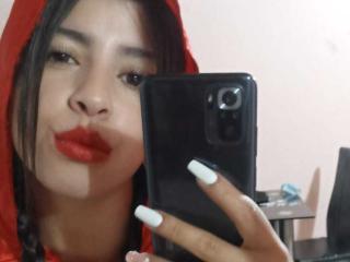 TaniaWills - сексуальная веб-камера в реальном времени - 18616378