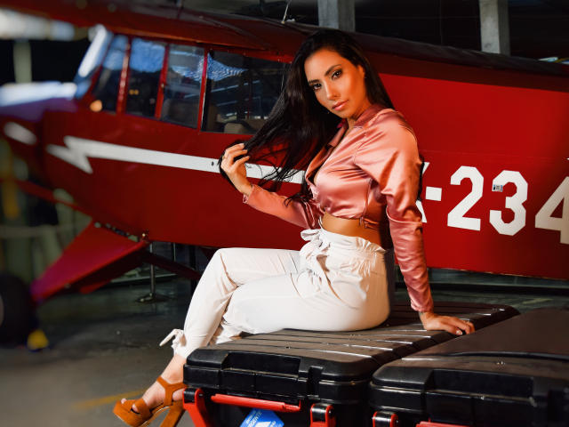 PammelaxReeyes - Camera khiêu dâm &amp; quyến rũ trực tiếp - 18618930