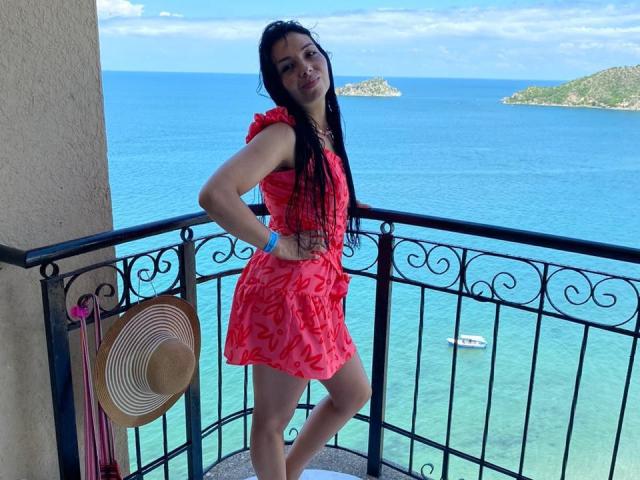 FrachescaHansen - Live porn &amp; sex cam - 18620842