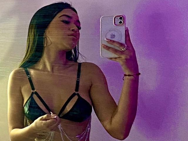 AngelynDupont - Live porn &amp; sex cam - 18630174