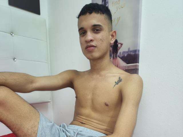 MaychotBigCock - Camera khiêu dâm &amp; quyến rũ trực tiếp - 18631930