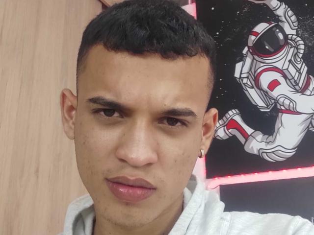 MaychotBigCock - Sexe cam en vivo - 18631982