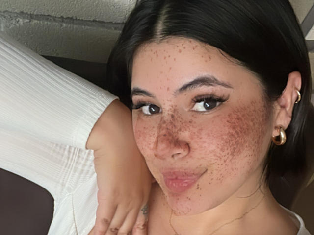 AnnikaRose - פורנו בשידור חי ומצלמת סקס - 18634570