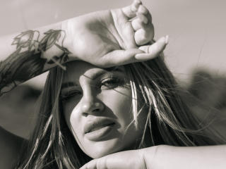 MariaNeuriman - Live sex cam - 18635890