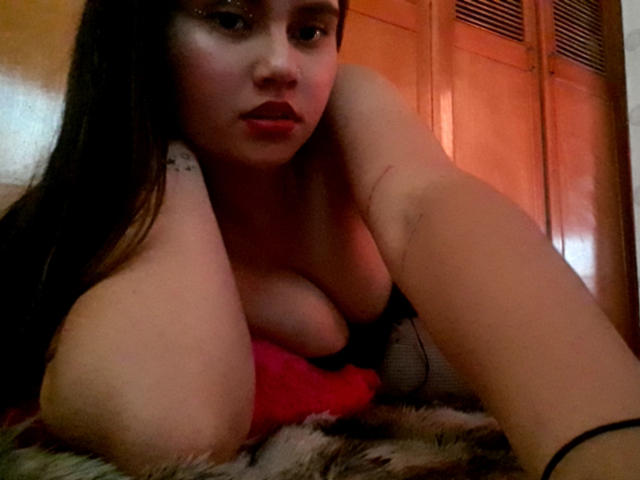 AbbyyCollins - Live porn &amp; sex cam - 18640406