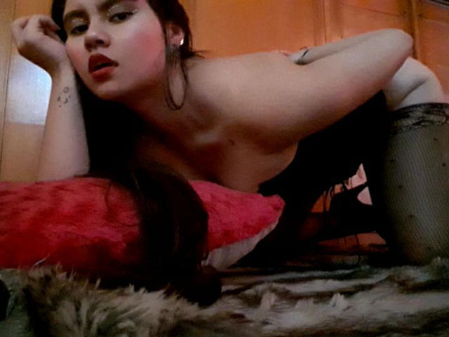 AbbyyCollins - Live porn &amp; sex cam - 18640418