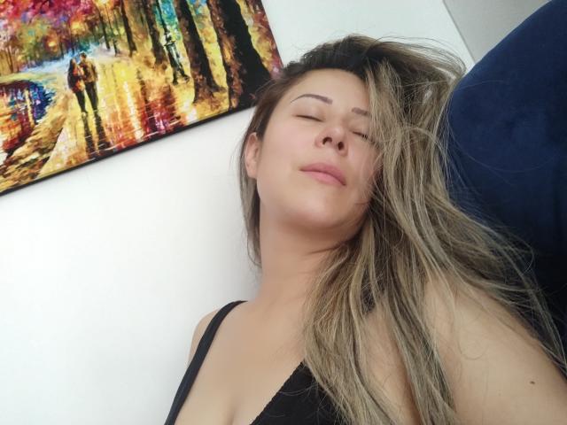 Contelaya - Live porn &amp; sex cam - 18644770