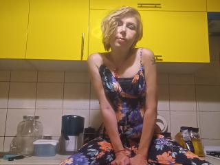 BlondaUa - Live porn &amp; sex cam - 18644918