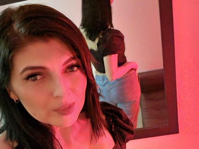 LizzyMontana - Camera khiêu dâm &amp; quyến rũ trực tiếp - 18647590