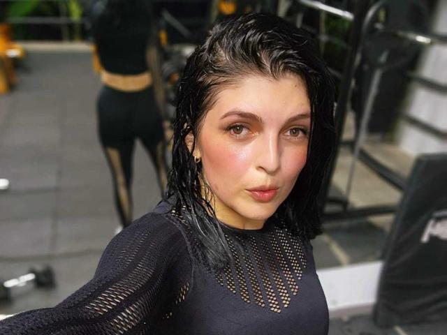 LizzyMontana - сексуальная веб-камера в реальном времени - 18647778