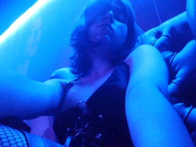 EmiliaBerries - Sexe cam en vivo - 18647822