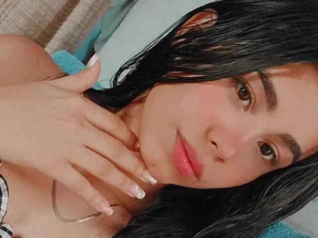 Sharlotti - Live sex cam - 18648814