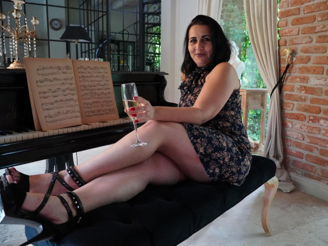 LisaLady - Camera khiêu dâm &amp; quyến rũ trực tiếp - 18651498