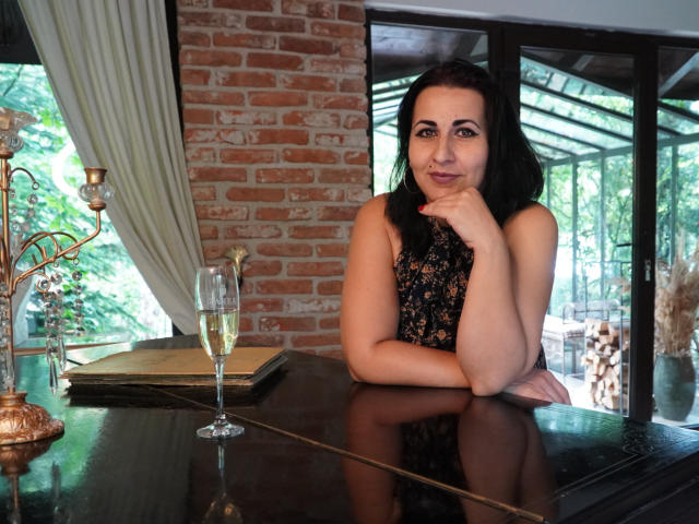 LisaLady - Live sex cam - 18651514