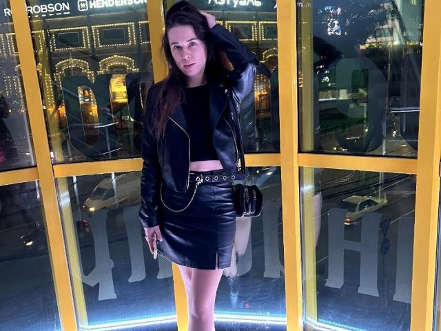 KiraRobberts - Live porn &amp; sex cam - 18654622