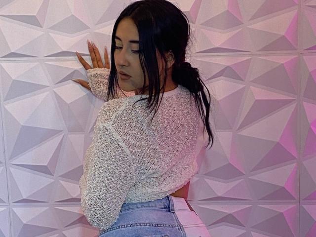 ElaRoose - Live sex cam - 18655094