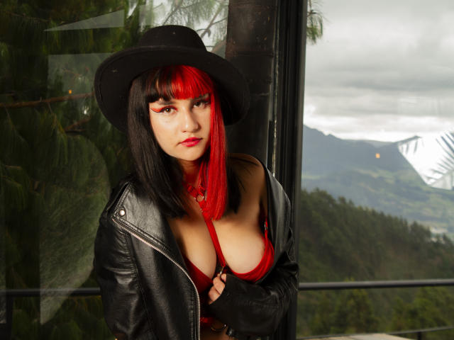 ACoolPrincess - Live porn &amp; sex cam - 18655470