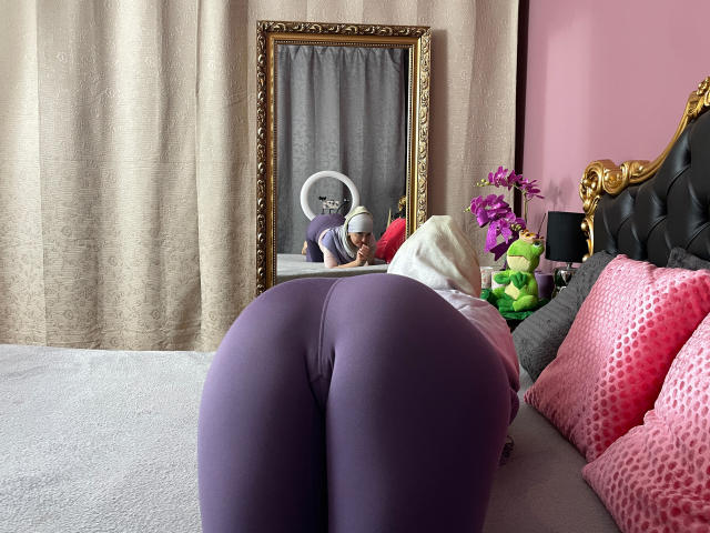 CharlotteNoir - Live porn &amp; sex cam - 18658074