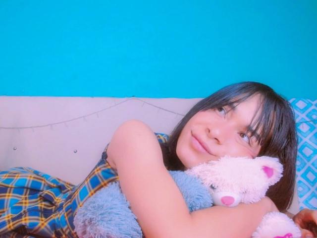 KarlaCuteSweet - Sexe cam en vivo - 18658698