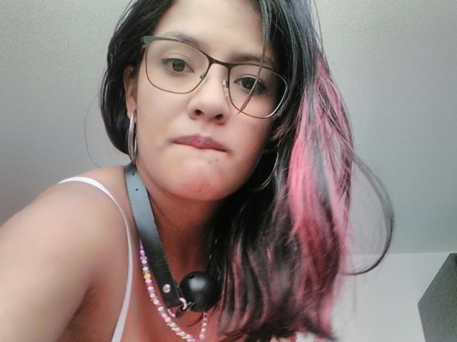 ArianithaXox - Live porn &amp; sex cam - 18662402