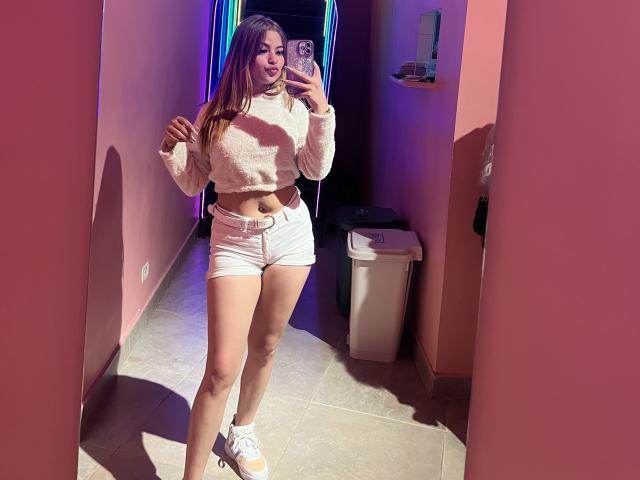 ShantalSummer - Porno na żywo i seks kamera - 18664670