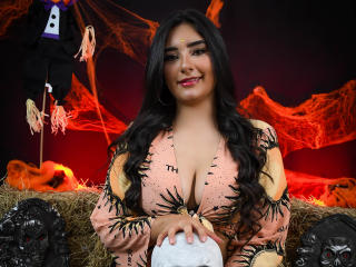 IsisOsman - Live porn &amp; sex cam - 18664942