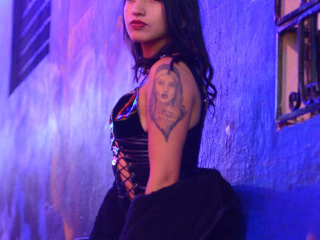 MiaResinfull - Live porn &amp; sex cam - 18665746