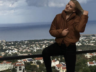 DjessikaLillian - сексуальная веб-камера в реальном времени - 18668218