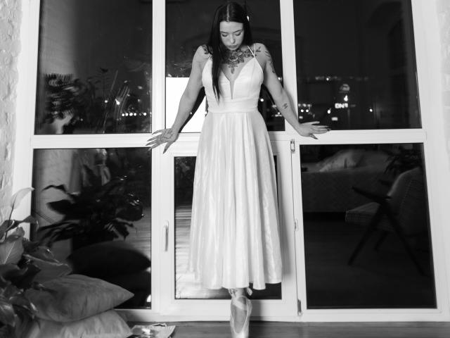 ReynaReign - Sexe cam en vivo - 18669606