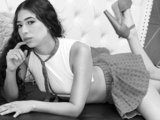 GeorgiaLezcano - Live porn &amp; sex cam - 18673102