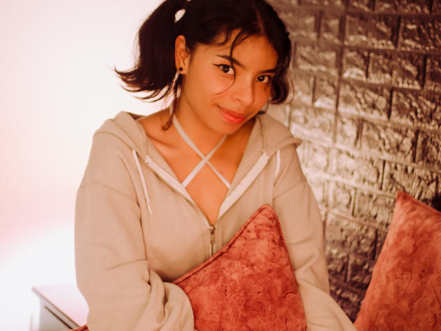 JoanneS - Sexe cam en vivo - 18673694