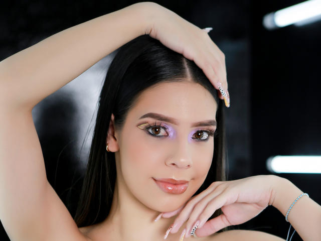 VictoriaHills - Live porn &amp; sex cam - 18676882