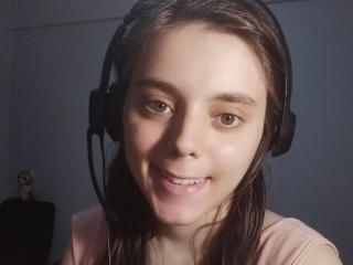 IsabellaPiazza - Live porn &amp; sex cam - 18678522