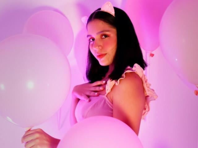 AlesaTovar - Sexe cam en vivo - 18680002