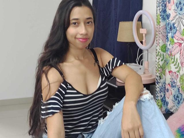 KinkiyKahomy - Live porn &amp; sex cam - 18680550