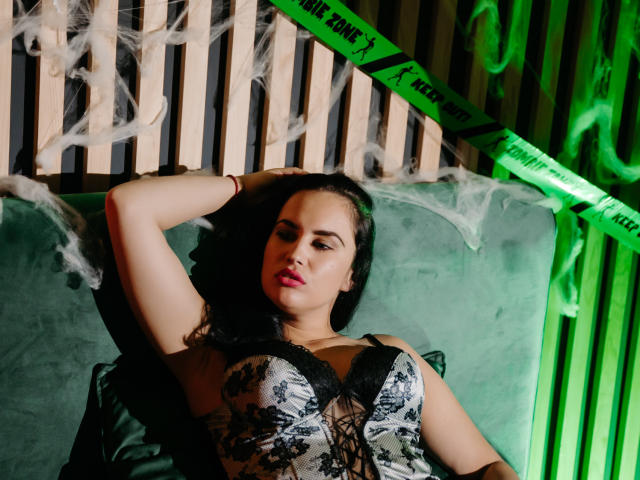 AlisaDoll - Live Sex Cam - 18683622