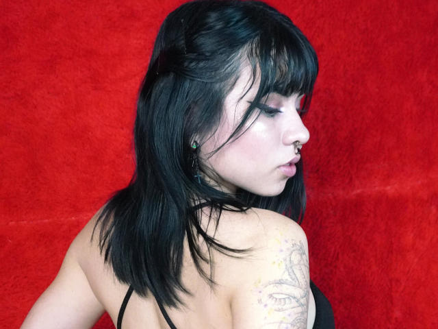 GaiaJones - Live porn &amp; sex cam - 18684558