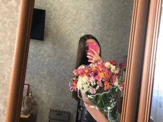 EvieSpring - Live porn &amp; sex cam - 18684846