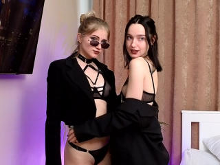 EvaMary - Live porn &amp; sex cam - 18686158