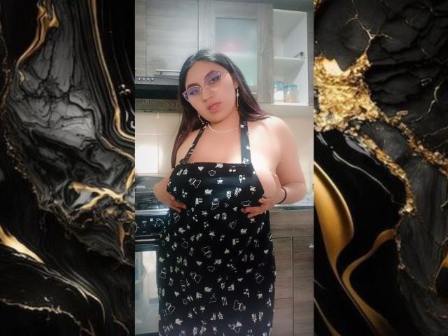 AlejaLoaizaa - Live porno og sexkamera - 18687282