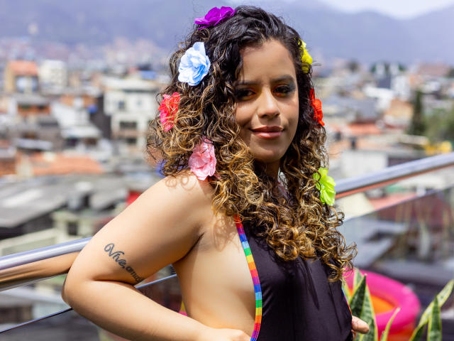 AliceMorgans - Live porn &amp; sex cam - 18687434