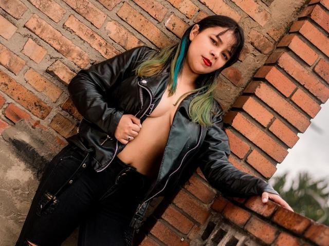 JessyMiller - Live porn &amp; sex cam - 18690982