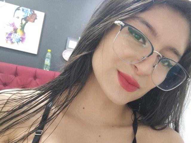 VioletRoogers - Live porn &amp; sex cam - 18691238