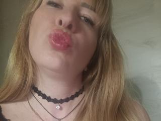 DanielaAdore - Live porn &amp; sex cam - 18692506
