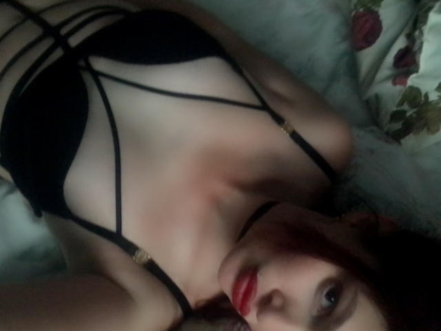 RedAhFoxy - Live porn &amp; sex cam - 18692658